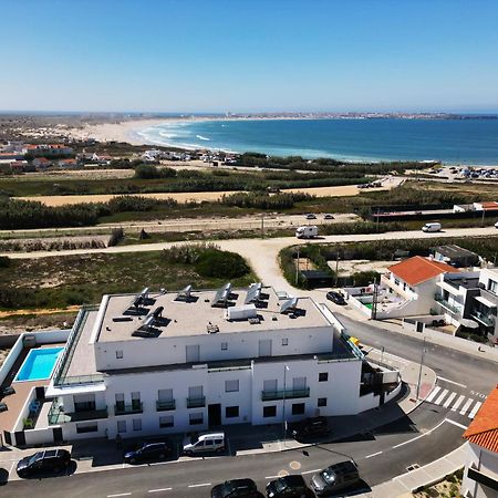 Beach & Surf Lovers Apartment With Ac - Baleal Bagian luar foto