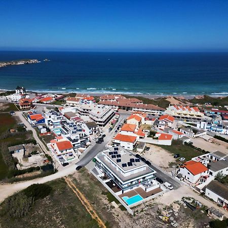 Beach & Surf Lovers Apartment With Ac - Baleal Bagian luar foto