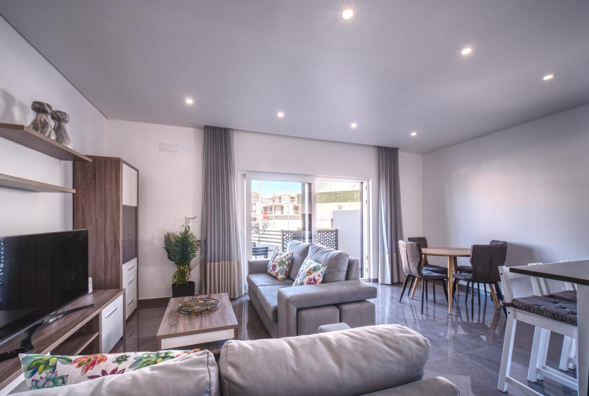 Beach & Surf Lovers Apartment With Ac - Baleal Bagian luar foto